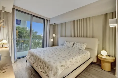 1010 SW 2nd Avenue Miami FL 33130