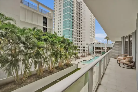 1010 SW 2nd Avenue Miami FL 33130