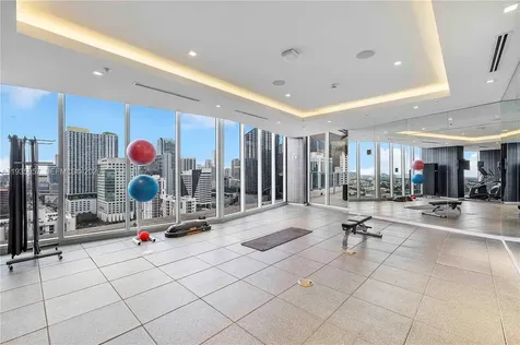 1010 SW 2nd Avenue Miami FL 33130