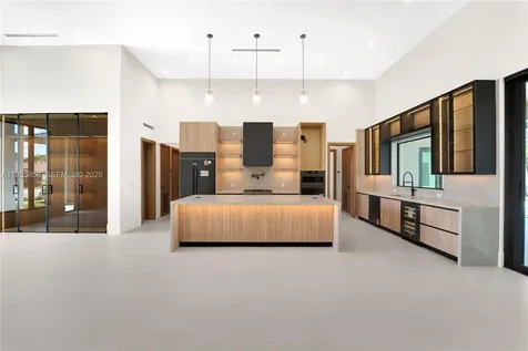 1130 SW 86th Court Miami FL 33144