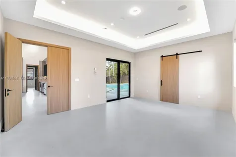 1130 SW 86th Court Miami FL 33144