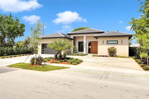 1130 SW 86th Court Miami FL 33144
