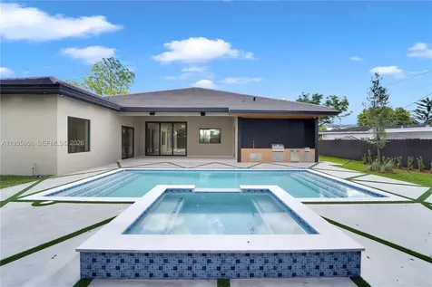 1130 SW 86th Court Miami FL 33144