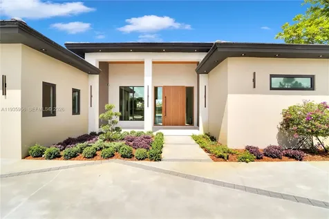 1130 SW 86th Court Miami FL 33144