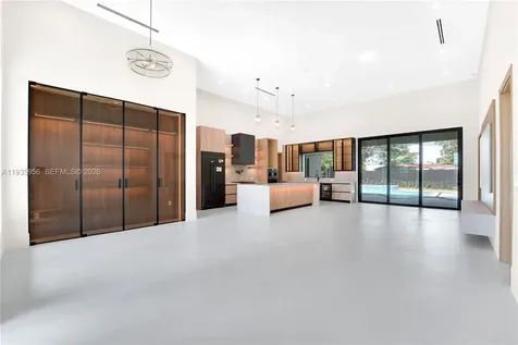 1130 SW 86th Court Miami FL 33144