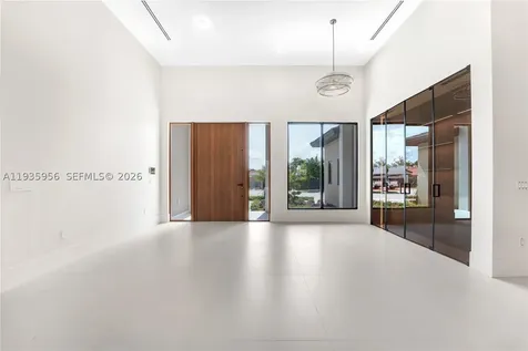 1130 SW 86th Court Miami FL 33144