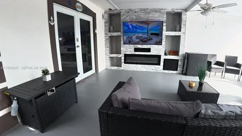3140 NW 60th Street Miami FL 33142