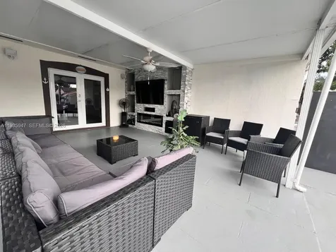 3140 NW 60th Street Miami FL 33142