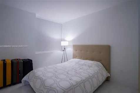 16385 Biscayne Boulevard North Miami Beach FL 33160