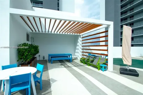 16385 Biscayne Boulevard North Miami Beach FL 33160