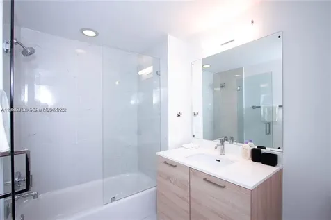 16385 Biscayne Boulevard North Miami Beach FL 33160