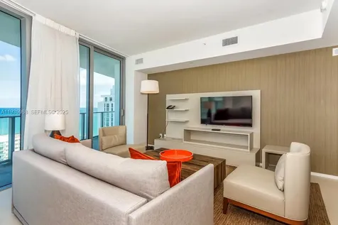 4111 S Ocean Drive Hollywood FL 33019