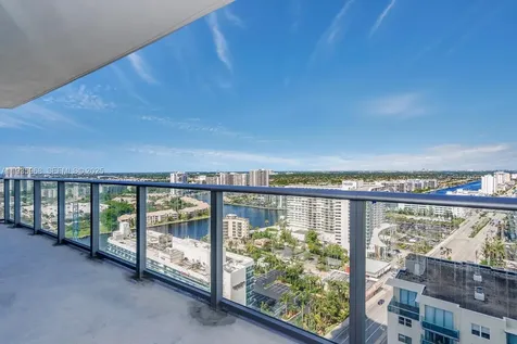 4111 S Ocean Drive Hollywood FL 33019