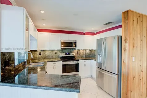3081 SW 46th Court Dania Beach FL 33312