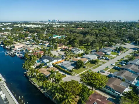3081 SW 46th Court Dania Beach FL 33312