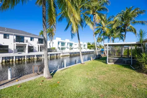 3081 SW 46th Court Dania Beach FL 33312