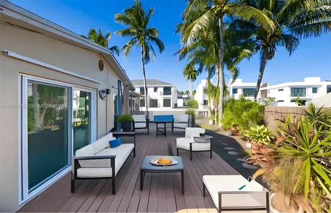 3081 SW 46th Court Dania Beach FL 33312