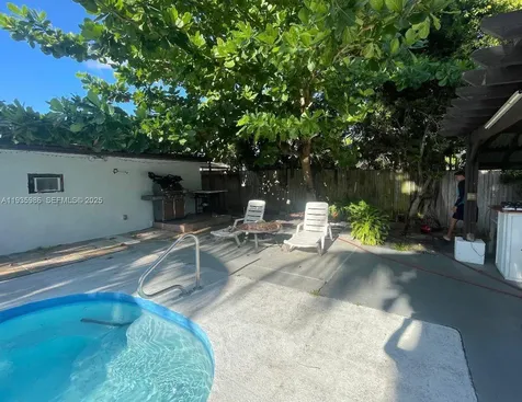12011 SW 37th Terrace Miami FL 33175