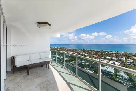 20201 E Country Club Drive Aventura FL 33180
