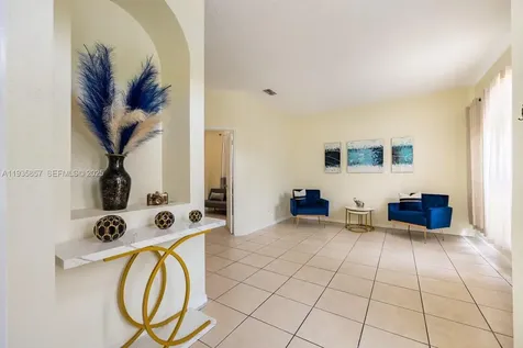2139 Mallard Creek Circle Kissimmee FL 34743