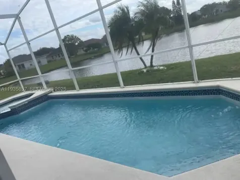 2139 Mallard Creek Circle Kissimmee FL 34743