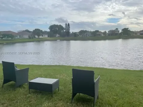 2139 Mallard Creek Circle Kissimmee FL 34743