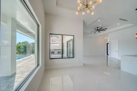 1019 SW 8th Court Cape Coral FL 33991