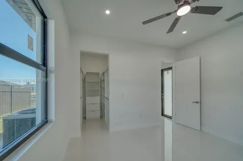 1019 SW 8th Court Cape Coral FL 33991