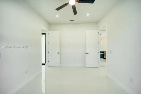 1019 SW 8th Court Cape Coral FL 33991