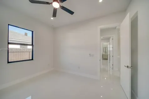 1019 SW 8th Court Cape Coral FL 33991