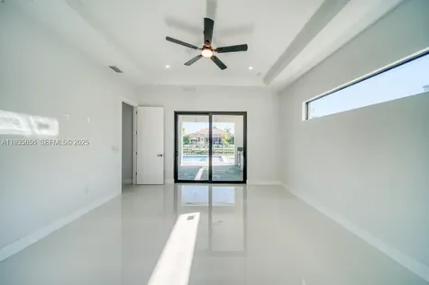 1019 SW 8th Court Cape Coral FL 33991