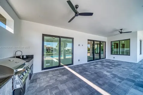 1019 SW 8th Court Cape Coral FL 33991