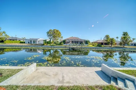 1019 SW 8th Court Cape Coral FL 33991
