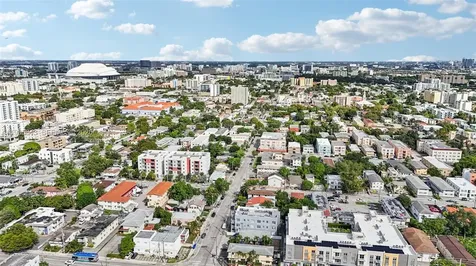 984 SW 6th Street Miami FL 33130