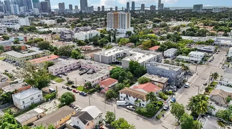 984 SW 6th Street Miami FL 33130