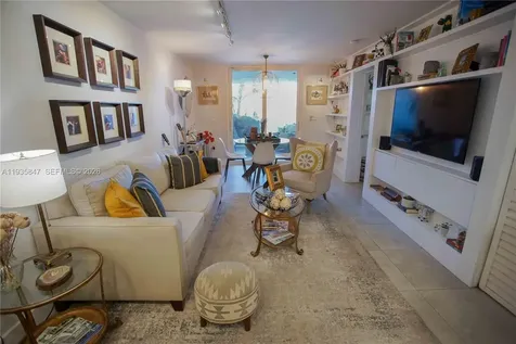 5880 Collins Avenue Miami Beach FL 33140