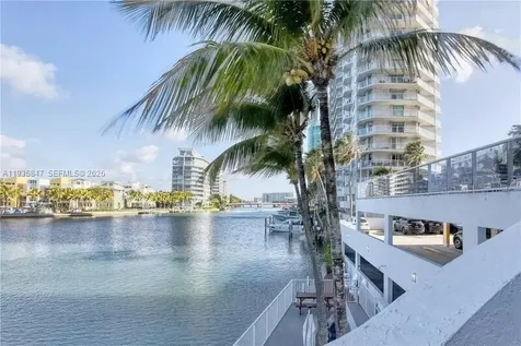 5880 Collins Avenue Miami Beach FL 33140