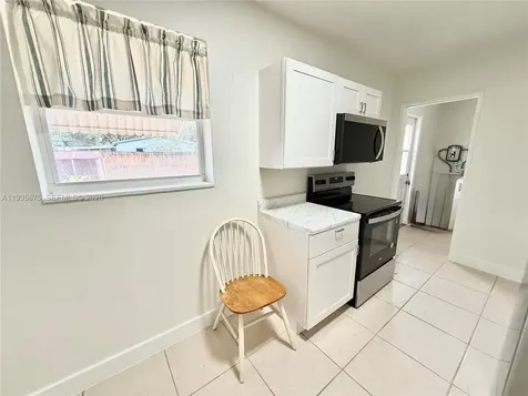1311 N 69th Avenue Hollywood FL 33024