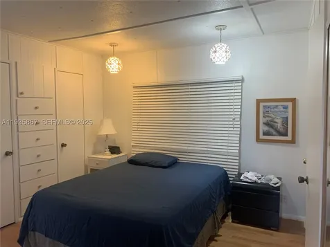 1911 SW 87th Avenue Davie FL 33324