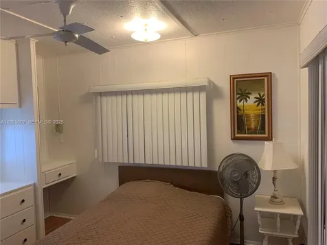 1911 SW 87th Avenue Davie FL 33324