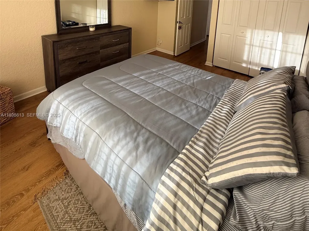 Coral Springs FL 33076