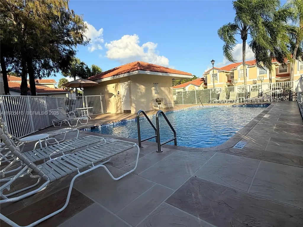 Coral Springs FL 33076