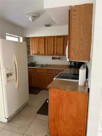 1624 E River Drive Margate FL 33063
