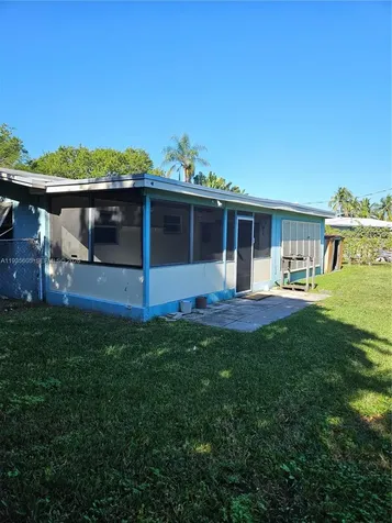 1624 E River Drive Margate FL 33063
