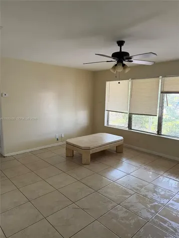 1624 E River Drive Margate FL 33063