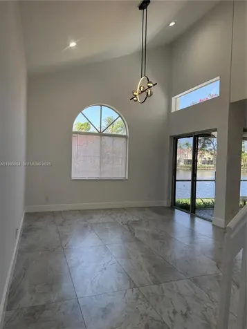 1090 SE 6th Avenue Dania Beach FL 33004