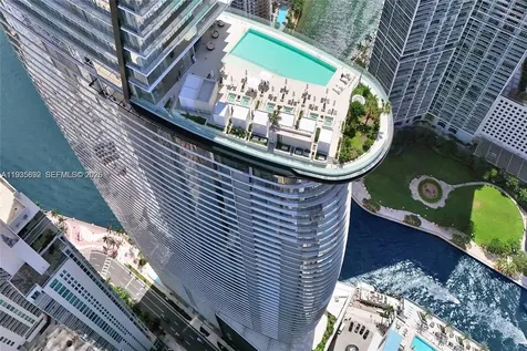 300 Biscayne Boulevard Way Miami FL 33131