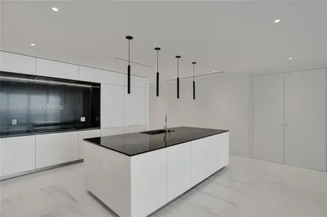 300 Biscayne Boulevard Way Miami FL 33131