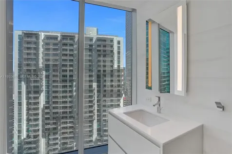 300 Biscayne Boulevard Way Miami FL 33131