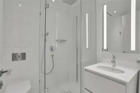 300 Biscayne Boulevard Way Miami FL 33131